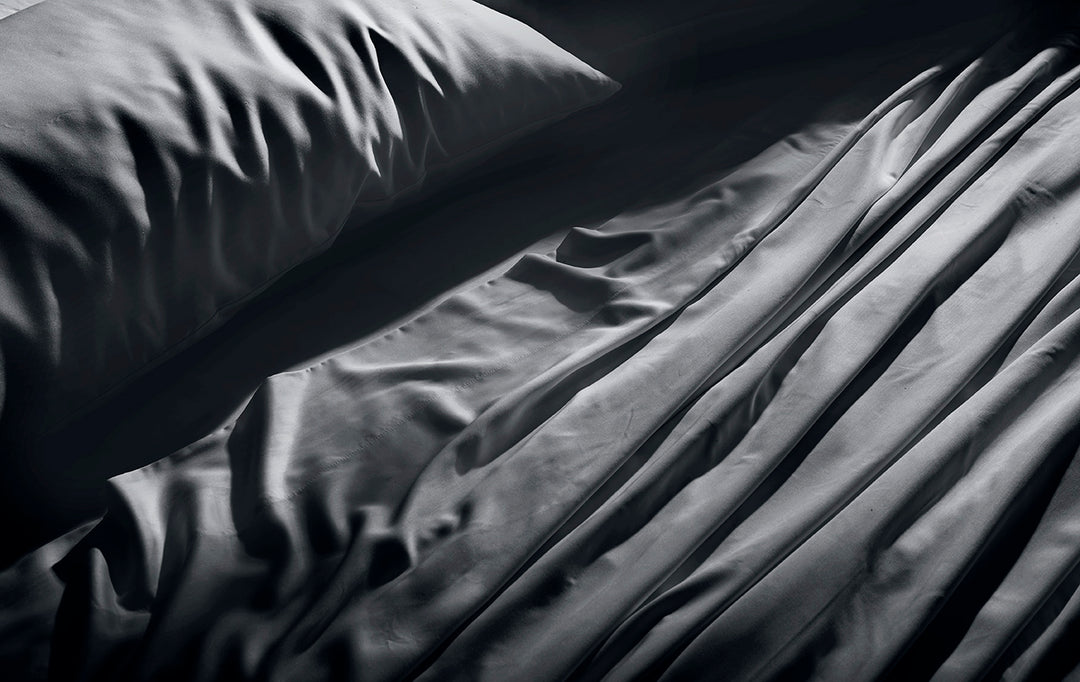 Dark Gray Alaskan King Cotton Sheet Set Detail#color_dark-gray