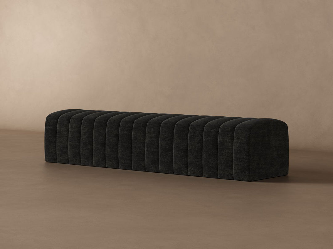 Sitka Bench in onyx#color_onyx